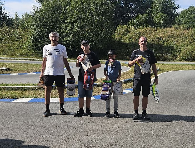 Team Youngsters and Veterans 6h-Rennen MRSC-Amberg 2024